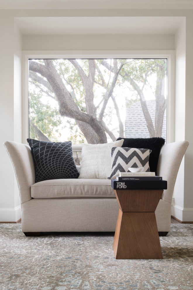 100% Polyester Double-Sided Ribbon Shag Decorative Throw Pillow by Loloi Black