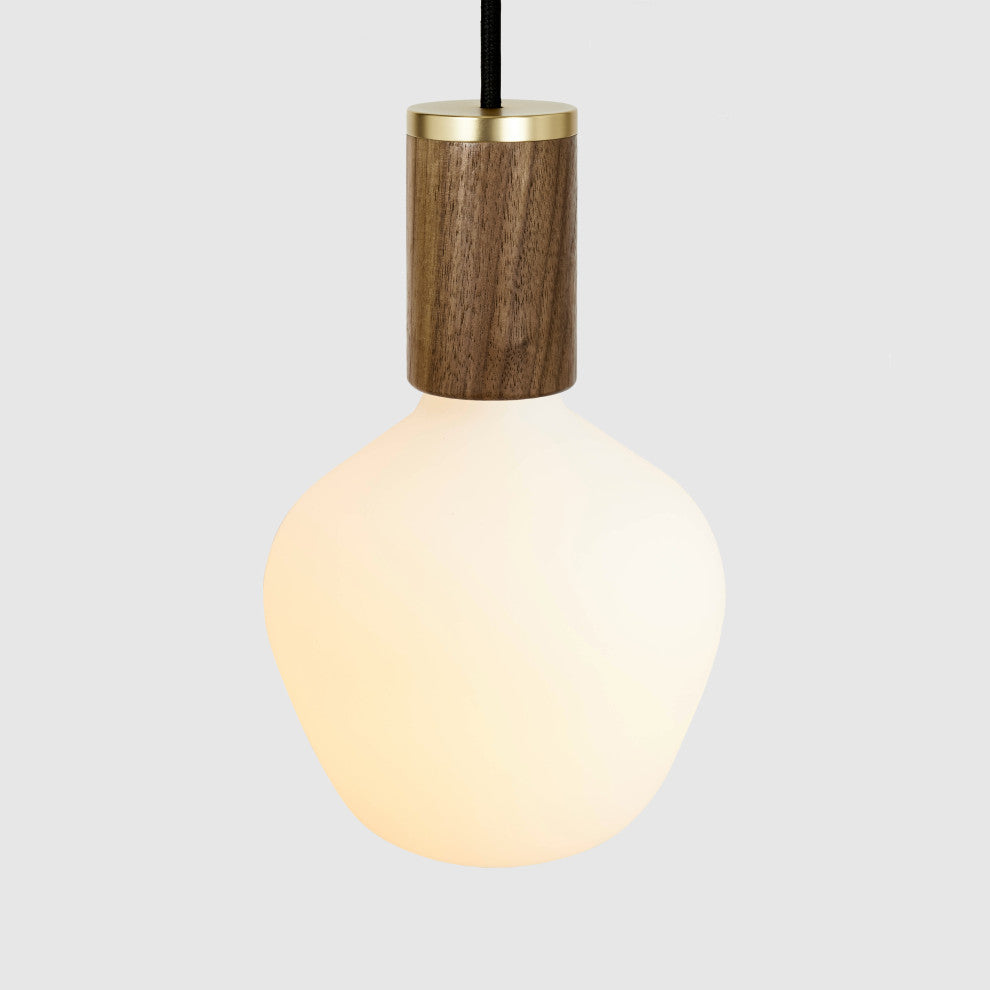 Enno With Walnut Pendant