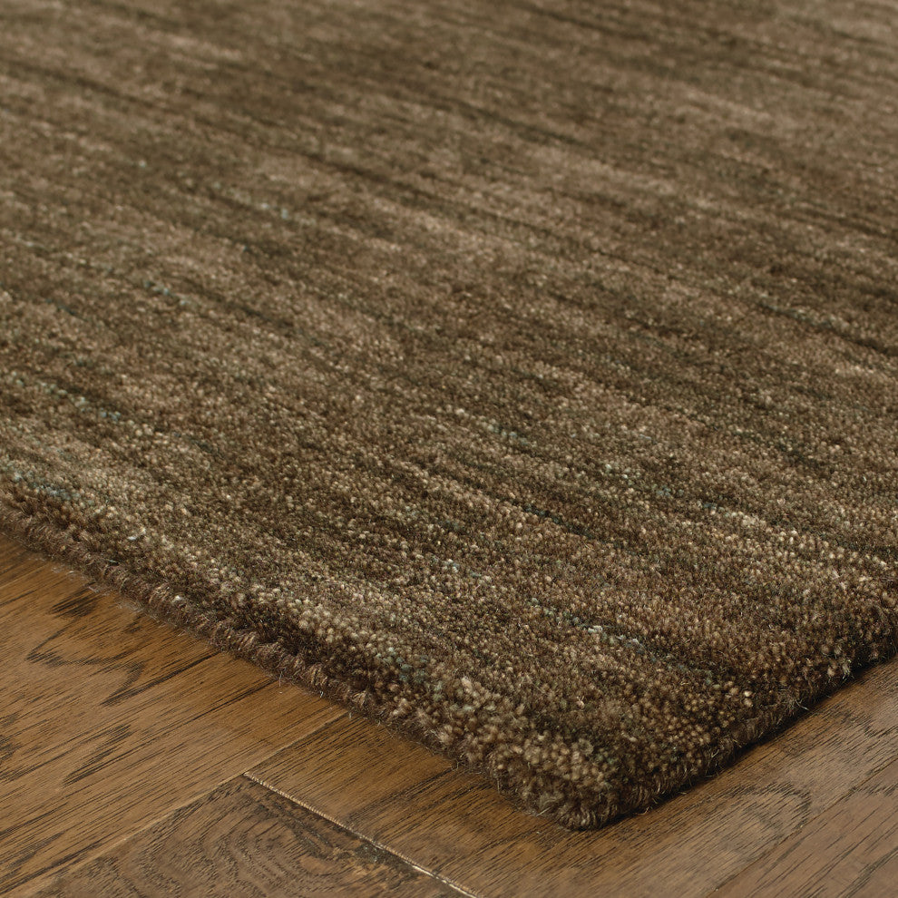 Arista Solid Brown Hand-Crafted Area Rug, 6'x9'