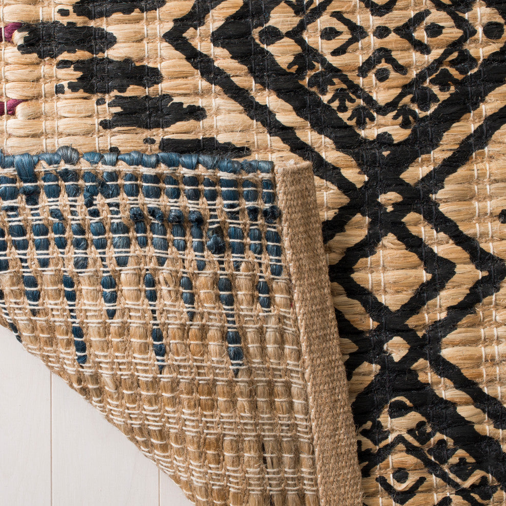 Safavieh Cape Cod Collection CAP310 Rug, Natural/Black, 5'x8'