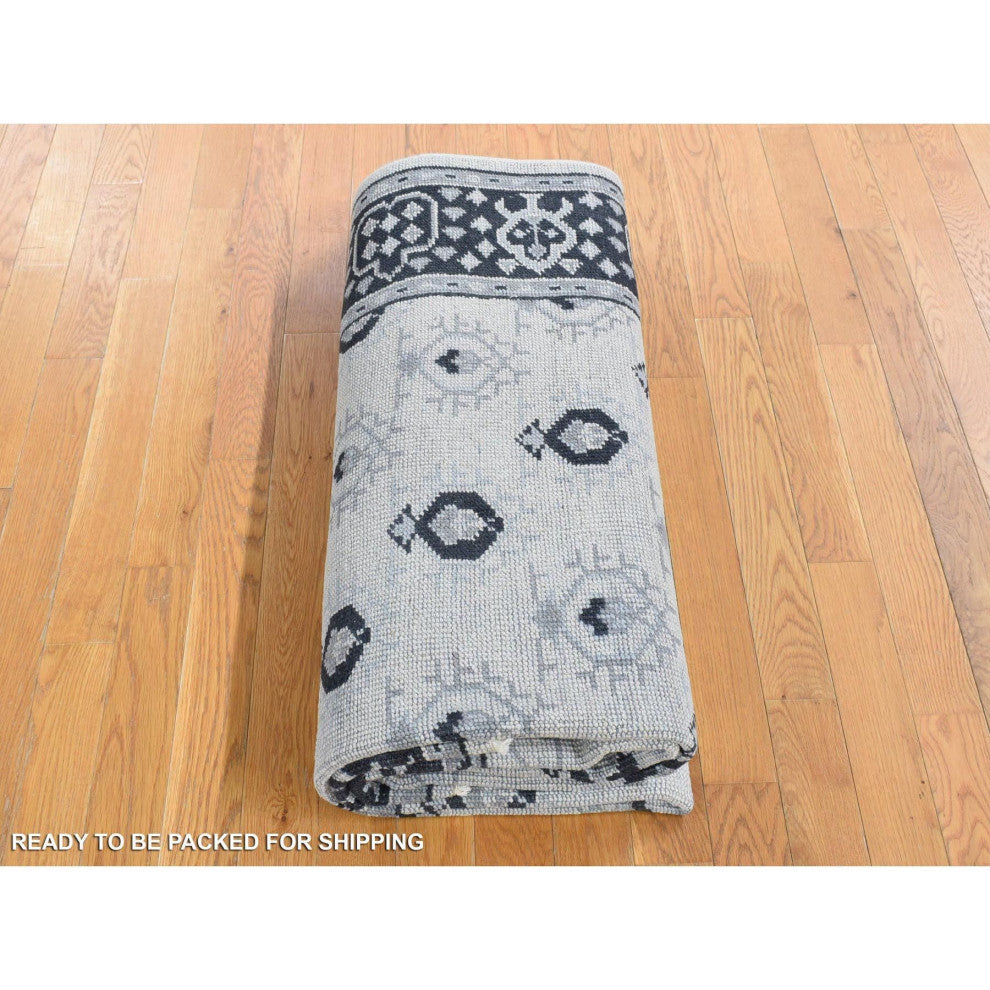 Cream Small Intricate Repetitive Design Pure Wool Hand Knotted Rug, 6'0"x9'0"