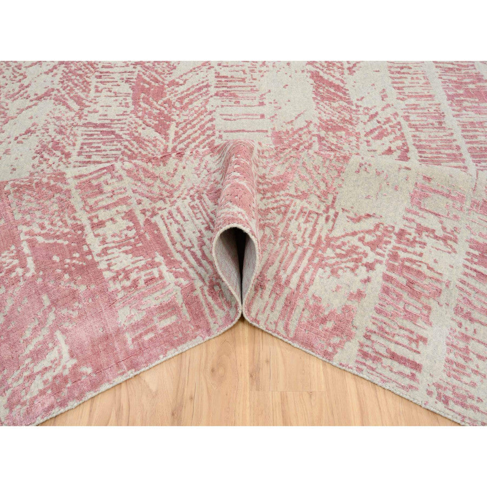 Rose Pink Wool and Art Silk Jacquard Hand Loomed Oversized Rug, 11'10"x17'10"
