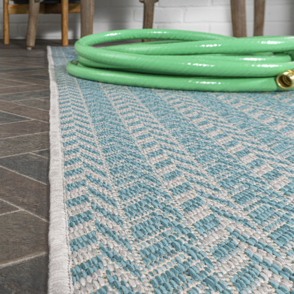 Chevron Modern Concentric Squares Indoor/Outdoor Area Rug, Aqua/Light Gray, 2x8