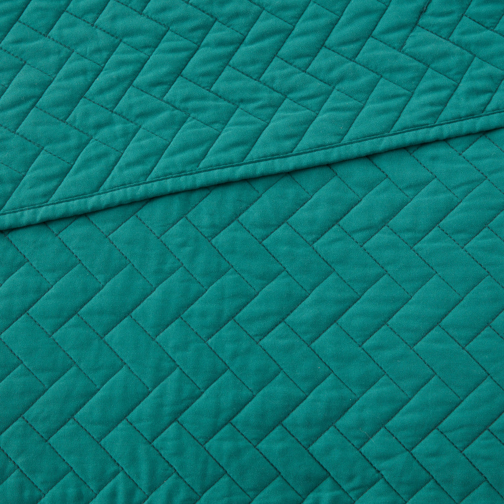 Hampton Hill Velvet Touch Herringbone Oversize 3-Piece Coverlet, Teal, Queen