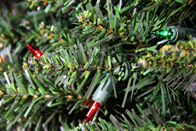 Pre-Lit Camdon Fir Diamond Shaped Artificial Christmas Wreath, Multi Lights, 48"