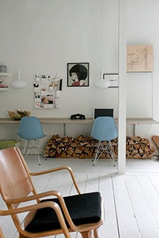 Plastic Dining Chair With Chrome Eiffel Wire Legs, Set of 2, Blue