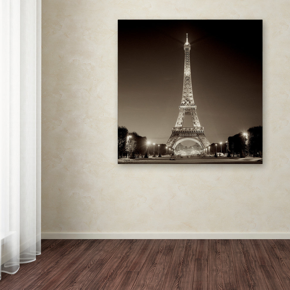 Alan Blaustein ''Tour Eiffel I'' Canvas Art, 35x35