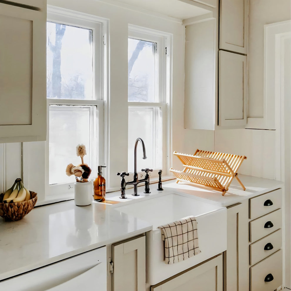 Austen Crisp White Fireclay 24" Single Bowl Farmhouse Undermount Sink