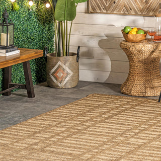 Nuloom Marin Contemporary Indoor/Outdoor Area Rug, Brown 6'7"x9'