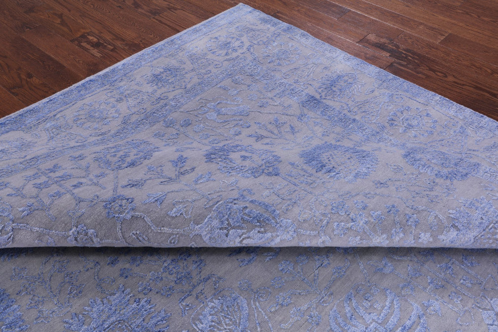 9' 2" X 12' 3" Persian Wool and Silk Handmade Rug Q9418
