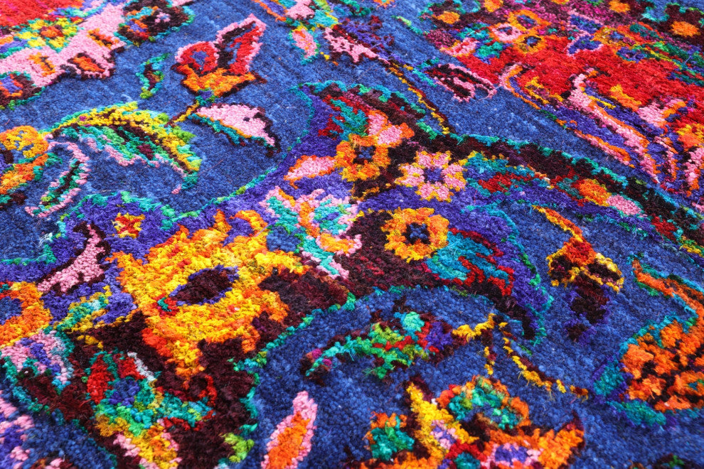 9' 0" X 11' 11" Persian Handmade Wool & Silk Rug - Q15972