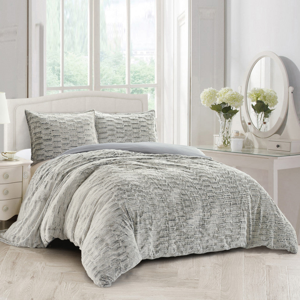 3 Piece Faux Fur Set Duvet, Angela, 102" X 90
