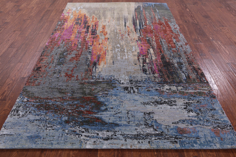 Modern Hand Knotted Wool and Silk Rug 5' 1" X 7' 1" Q8562