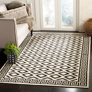 Safavieh Dhurries Dhu411A Geometric Rug, Ivory/Black, 6'0"x6'0" Square