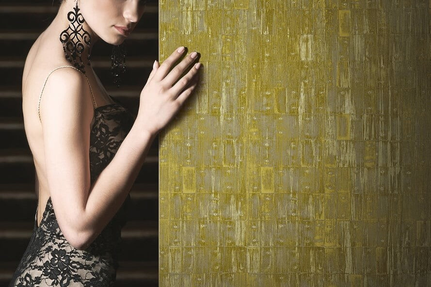 Serendipity 2, Traditional Damask Solid Wallpaper, Green, Roll, 21"x33'