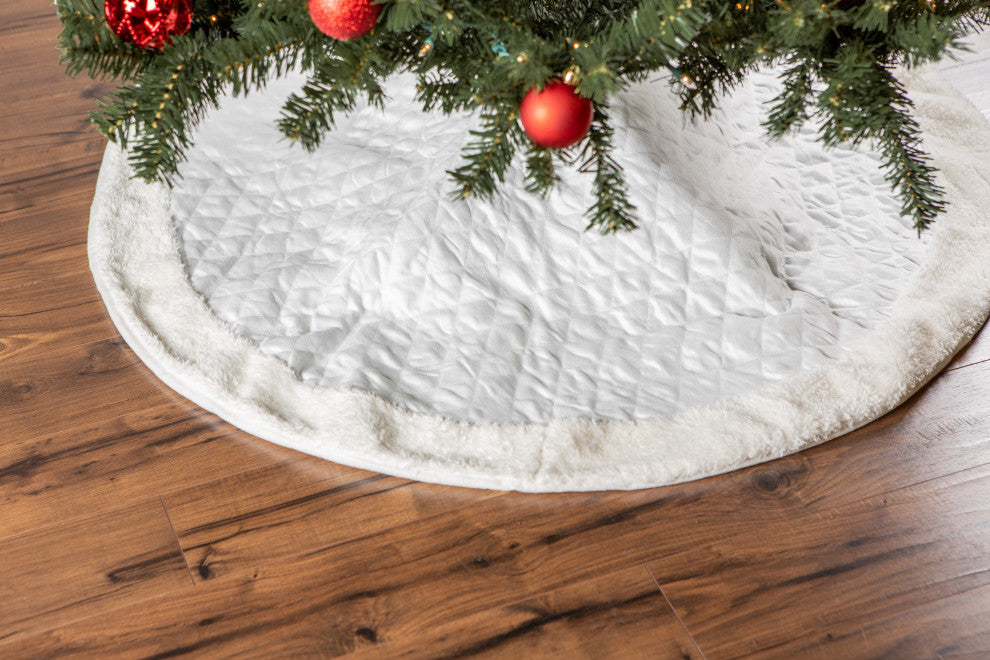 Cream Diamond Quilted Holiday Tree Skirt