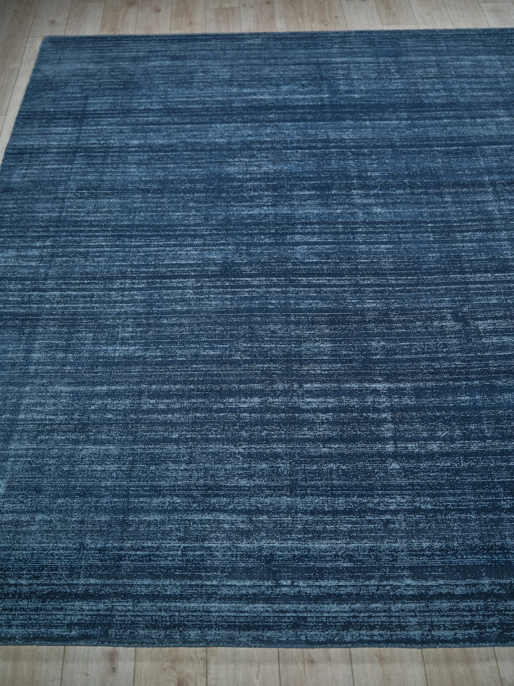 Martelli Modern Handloomed Silky Nylon Navy Area Rug, 8'x10'