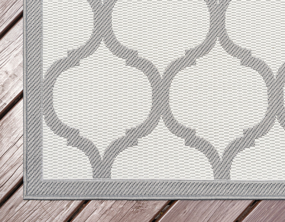 Unique Loom Gray Moroccan Outdoor 6' Round Rug