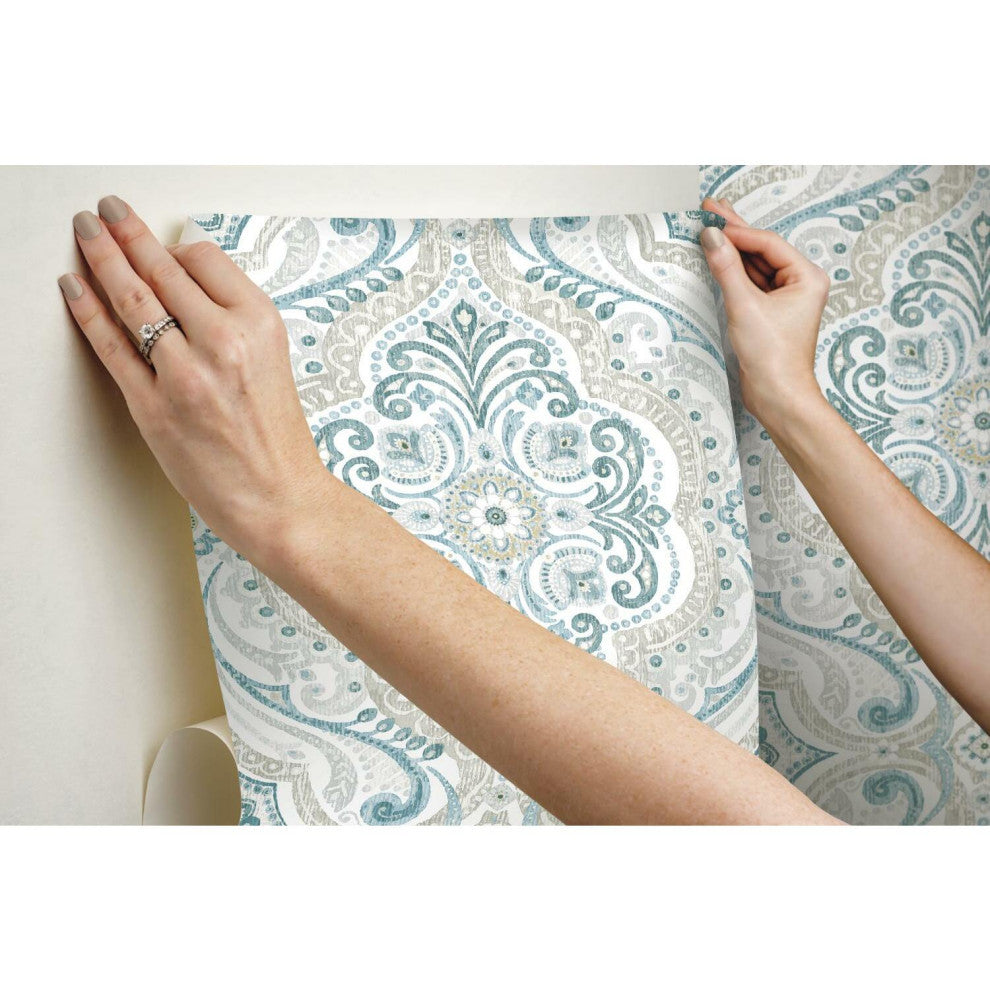 Bohemian Damask Peel & Stick Wallpaper