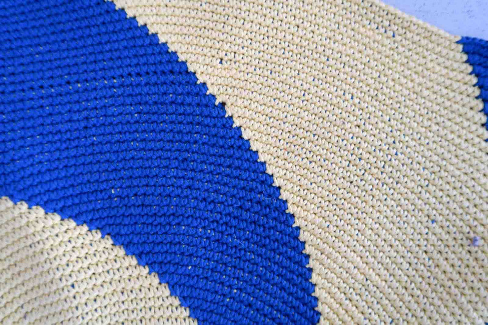 Handmade Contemporary ORA French Braided Rug 2.5', 77cm, 2021