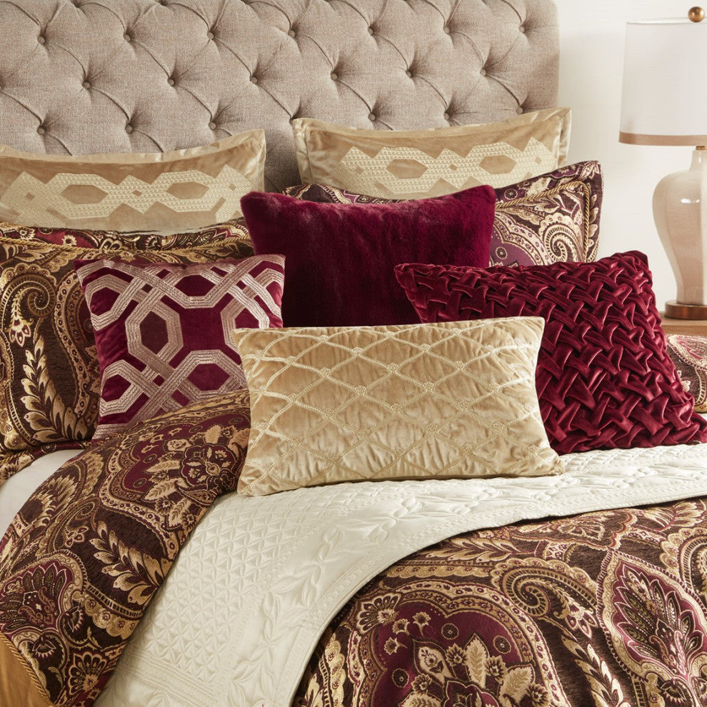 Croscill Julius Traditional 4-Piece Comforter Set, King