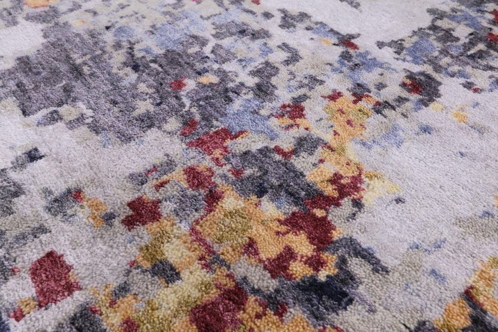 8' 0" X 10' 0" Abstract Wool and Silk Hand-Knotted Rug Q6274