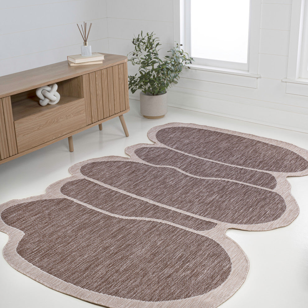 Jasper Modern Rustic Abstract Indoor/Outdoor Shaped Area Rug