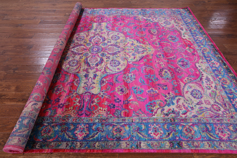 7' 9" X 9' 10" Persian Handmade Silk Rug Q6802