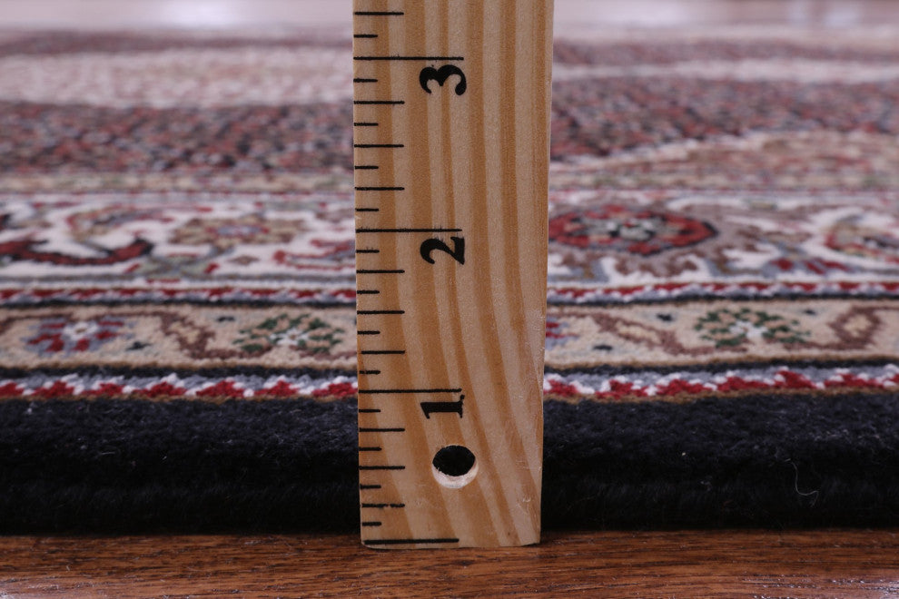 4' 10" X 7' 0" Wool and Silk Hand Knotted Persian Tabriz Rug Q8926