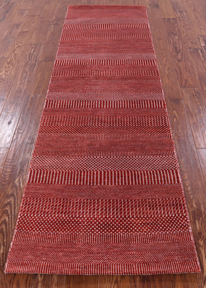 2' 6" X 8' 0" Runner Savannah Grass Hand-Knotted Wool and Silk Rug Q11945