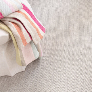 Dash & Albert Herringbone Dove Grey Handwoven Cotton Rug, Grey, 6' x 9'