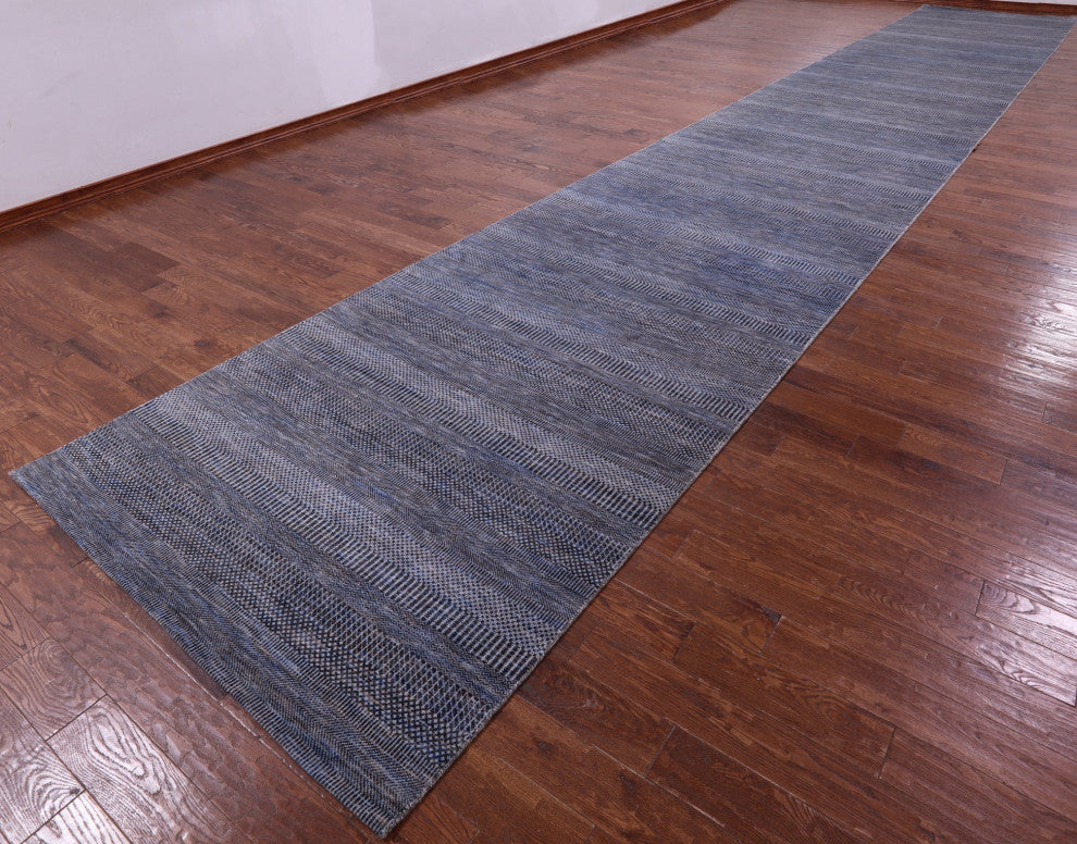 5' 3" X 33' 3" Savannah Grass Hand Knotted Wool and Silk Rug Q11984