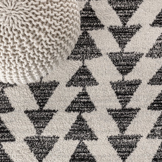 Aisha Moroccan Triangle Geometric Area Rug, Cream/Black, 2 Ft. X 20 Ft.