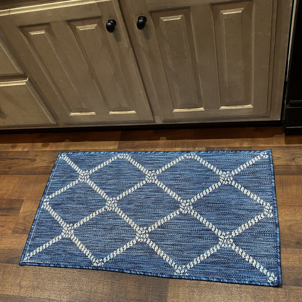2' X 3' Blue And Gray Indoor Outdoor Area Rug