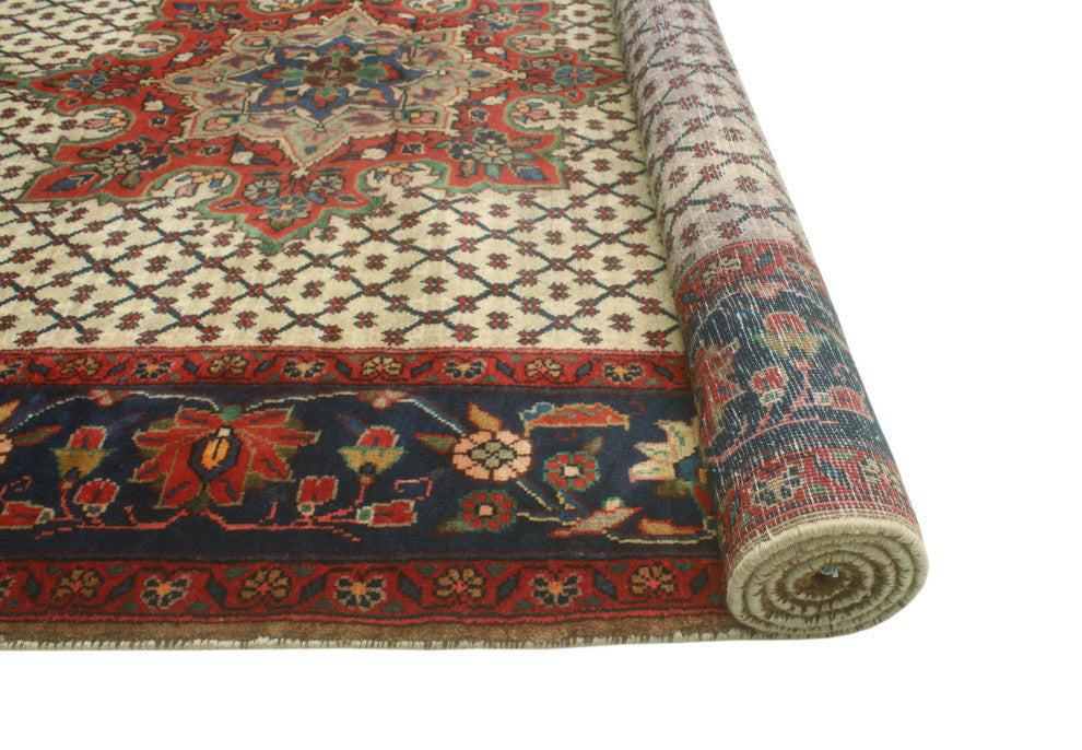 Fine Vintage Distressed Brittni Beige/Navy Runner, 5'1x9'9