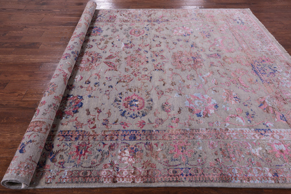 8' 3" X 10' 0" Persian Wool and Silk Hand-Knotted Rug Q6567