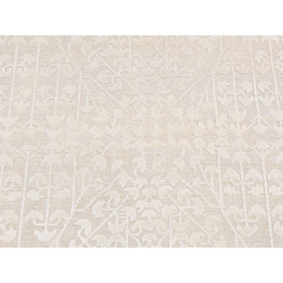 White Hand Knotted Tone on Tone Design Silk With Wool Runner Rug 2'6"x10'1"