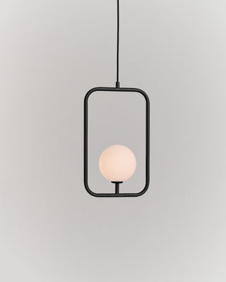 Sircle Pendant, Black, Large