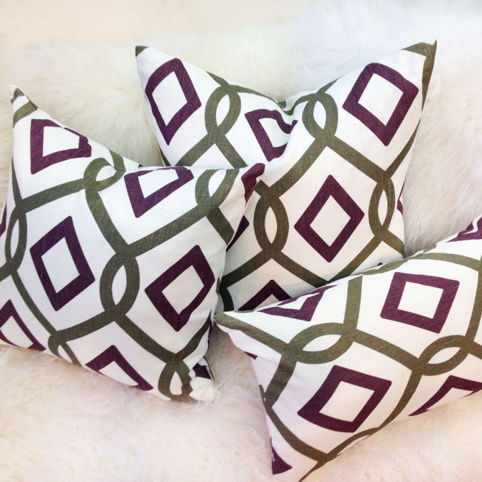 Pillow Decor - Tuscany Linen Sage Diamond Chain Throw Pillow 12X20