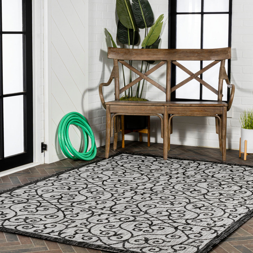 Madrid Vintage Filigree Textured Weave Indoor/Outdoor, Light Gray/Black, 3 X 5