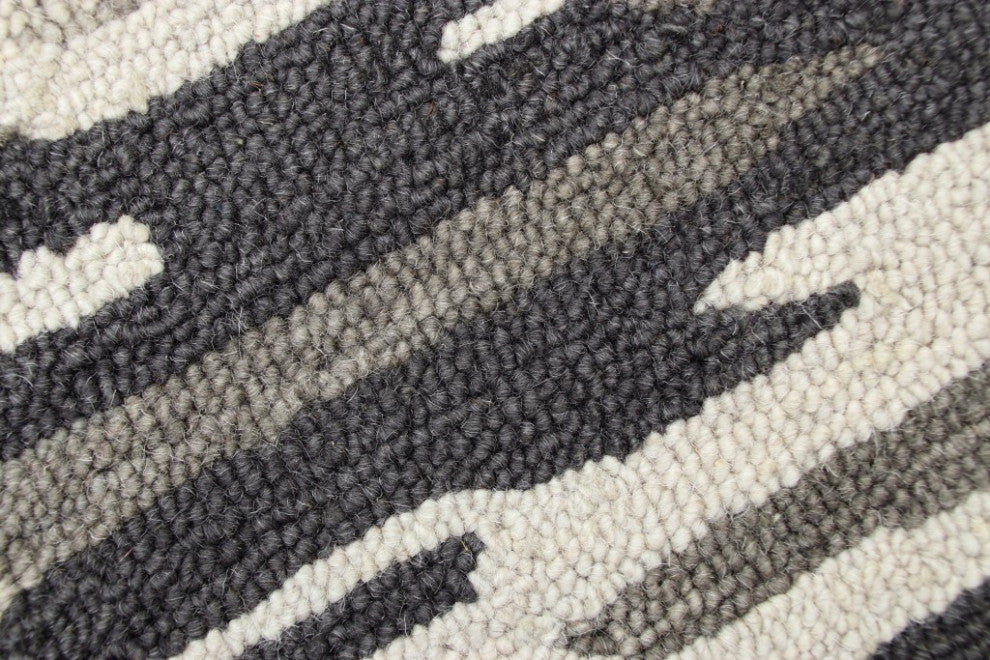 4" Round Black and Gray Camouflage Area Rug