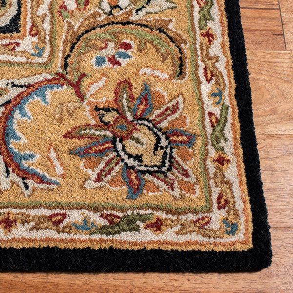 Safavieh Classic Cl758B Black, Gold Area Rug, 4'0" X 6'0"