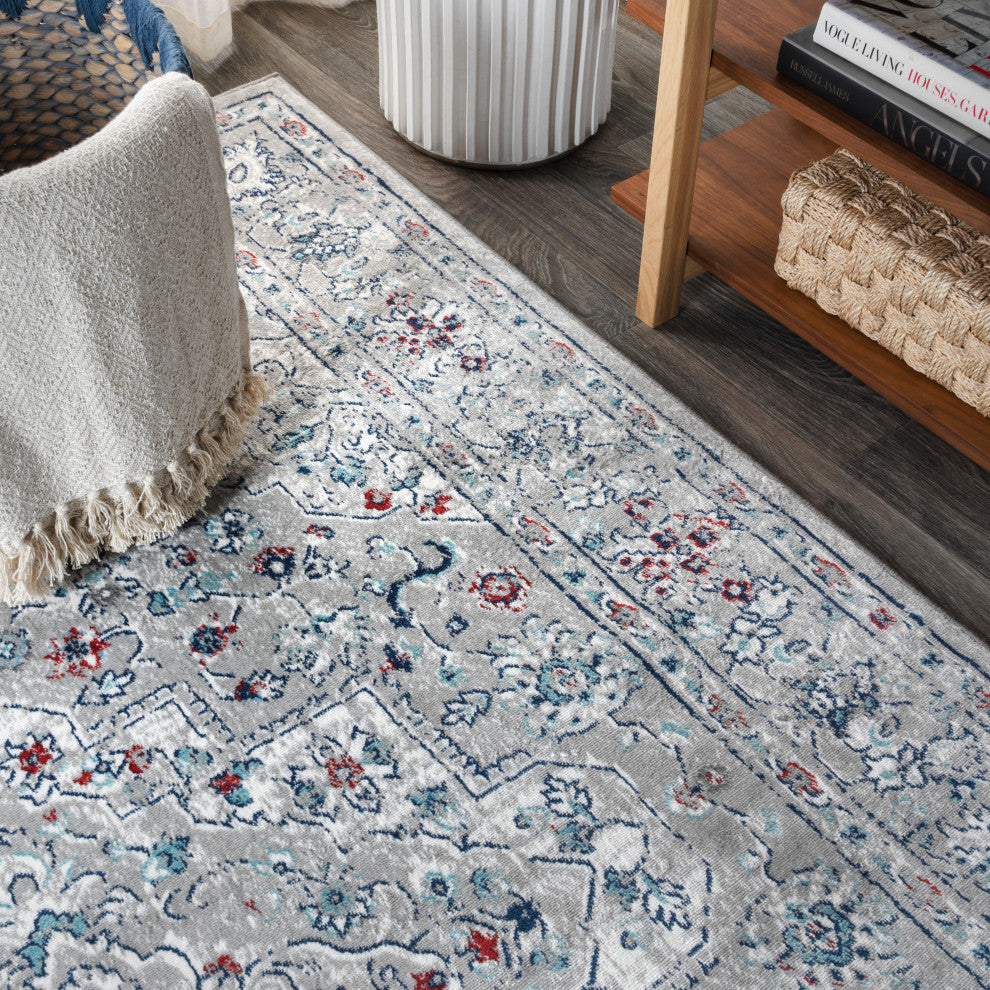 Modern Persian Vintage Medallion Light Grey/ Multi 5' x 8' Area Rug