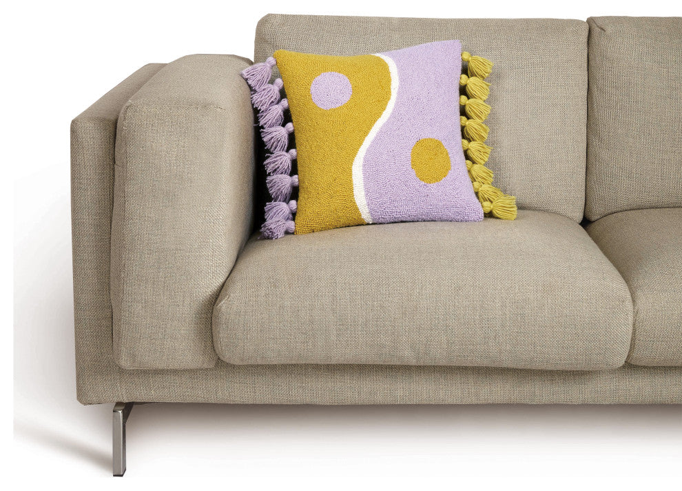Yin Yang W/Tassels Hook Pillow
