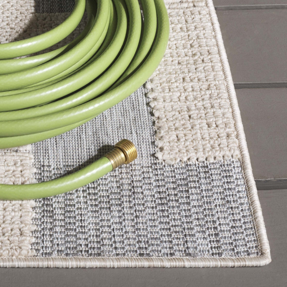 Safavieh Indoor-Outdoor Milos Collection, MLO108 Rug