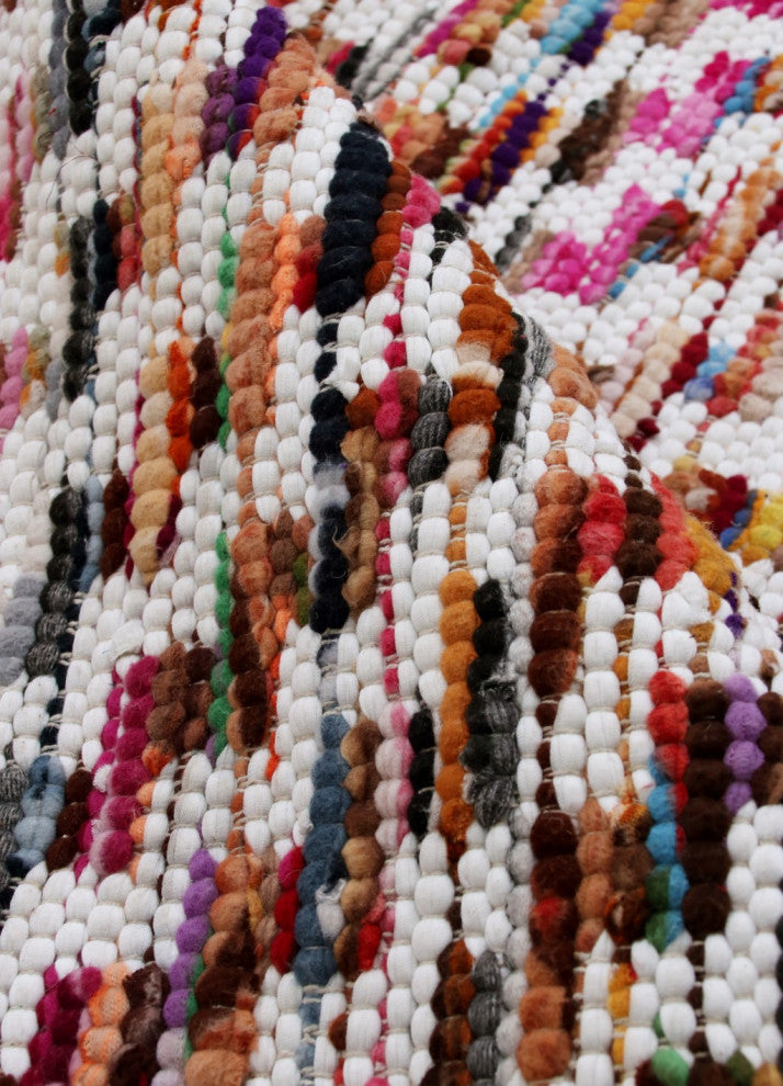 6" Round White Braided Chindi Area Rug