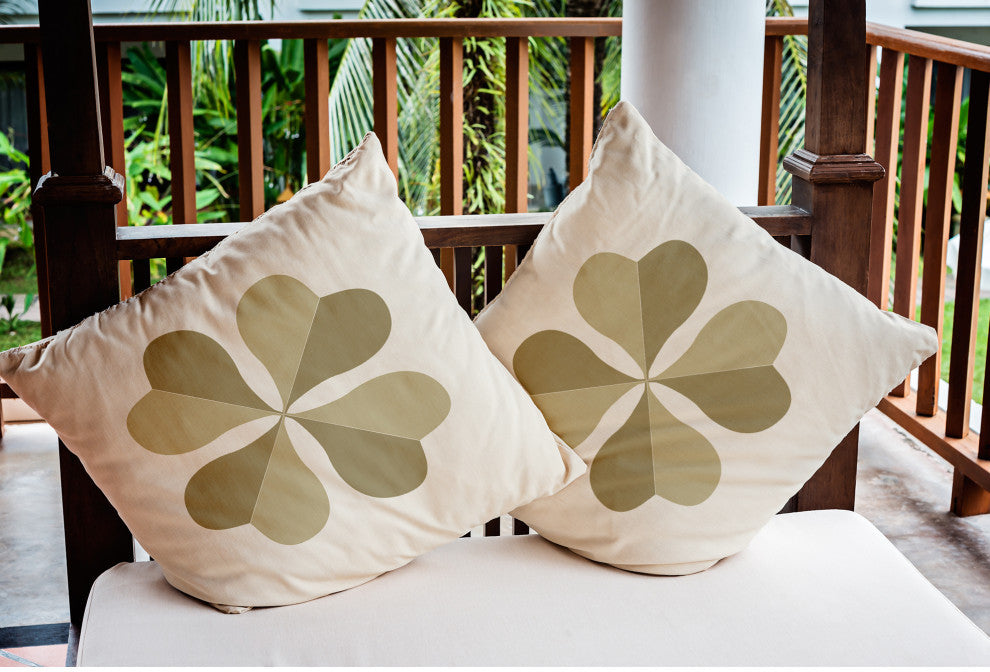 Lucky Clover St. Patrick's Day Indoor/Outdoor Pillow, Sustainable Green, 20x20"