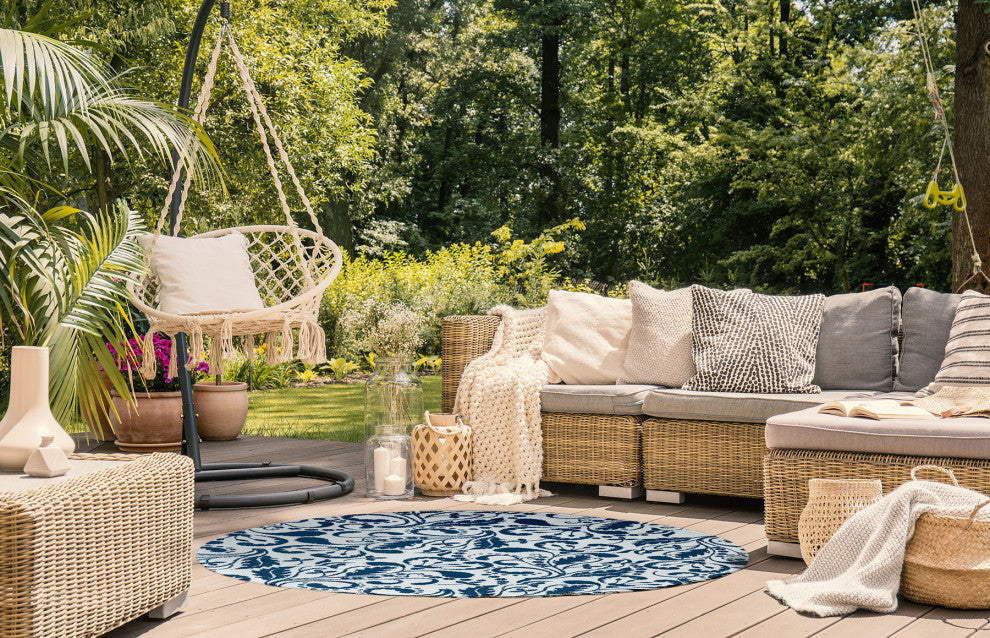 Aurora French Country Chenille Area Rug, Blue, 5' Round