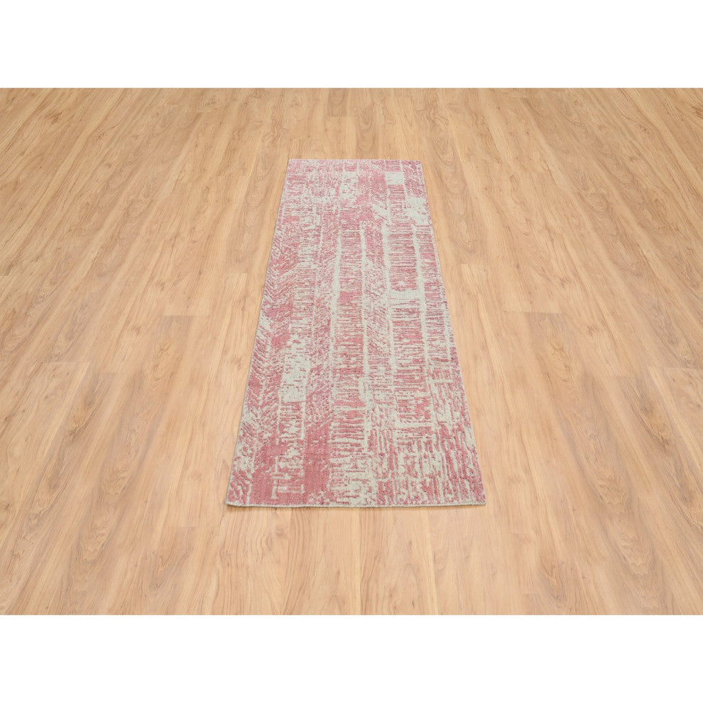 Rose Pink, Jacquard Hand Loomed, Wool and Art Silk, Runner Rug, 2'6"x8'0"