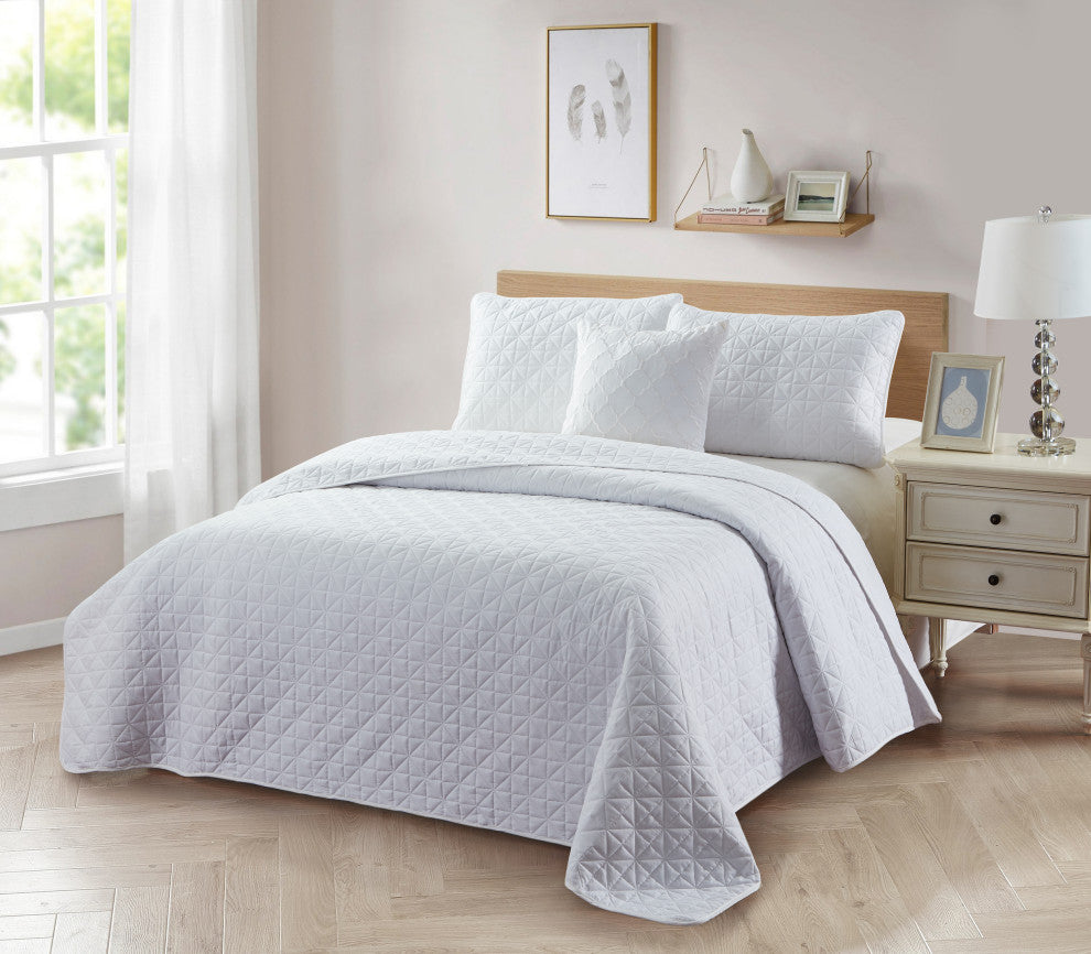Bibb Home 4 Piece Solid Quilt Set, White, Twin
